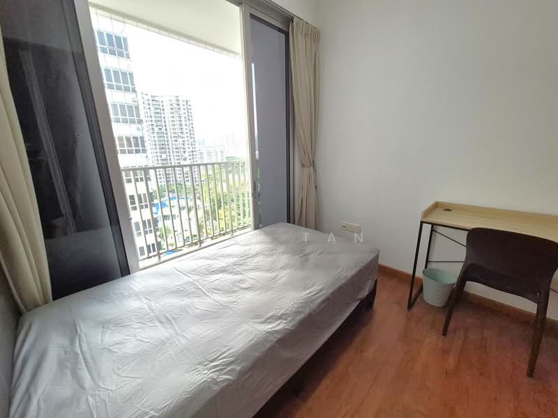 The Parc Condominium, 3 West Coast Walk, Room Rental, 150 sqft, Condominium For Rent, by Evan Tan, 500145766 - Bedroom - PropertyGuru.com.sg