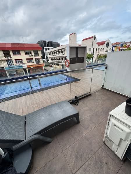 Sycamore Tree, 2 Fowlie Road, 1 Bedroom, 431 sqft, Apartment For Rent, by Jessie Tan 陈杰识, 500146488 - Pool - PropertyGuru.com.sg