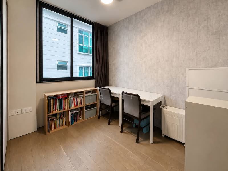 The Enclave Holland, 131 Holland Road, 4 Bedrooms, 1,389 sqft, Condominium For Sale, by Charlotte Ang, 500146604 - Study - PropertyGuru.com.sg