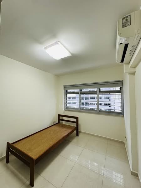 50 Strathmore Avenue, 50 Strathmore Avenue, 3 Bedrooms, 1,184 sqft, HDB Flat For Rent, by May Lai Sook Mei, 500155553 - Bedroom 3 - PropertyGuru.com.sg