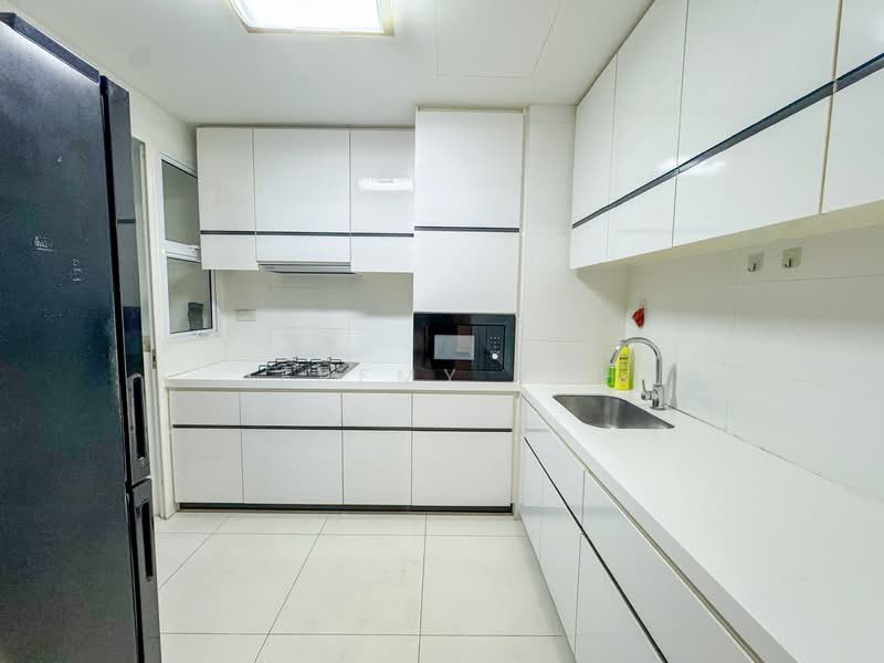 The Interlace, 180 Depot Road, 2 Bedrooms, 1,216 sqft, Condominium For Rent, by Jeremy Toh, 500156089 - Kitchen - PropertyGuru.com.sg