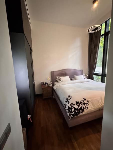 Martin Modern, 10 Martin Place, 3 Bedrooms, 1,012 sqft, Apartment For Rent, by Egna Ling, 500156112 - Bedroom - PropertyGuru.com.sg