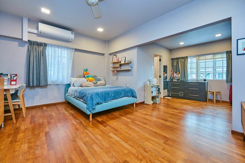 Mimosa Freehold Detached, , 7 Bedrooms, 6,200 sqft, Detached House For Sale, by Vincent Wong, 60065461 - Master Bedroom - PropertyGuru.com.sg