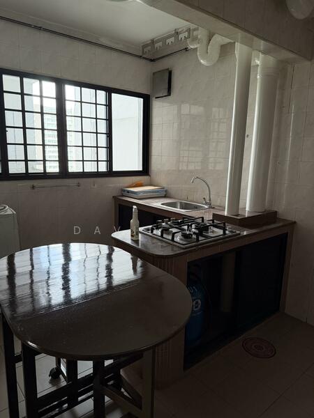 241 Compassvale Walk, 241 Compassvale Walk, 3 Bedrooms, 1,200 sqft, HDB Flat For Rent, by David Wee, 60123685 - PropertyGuru.com.sg