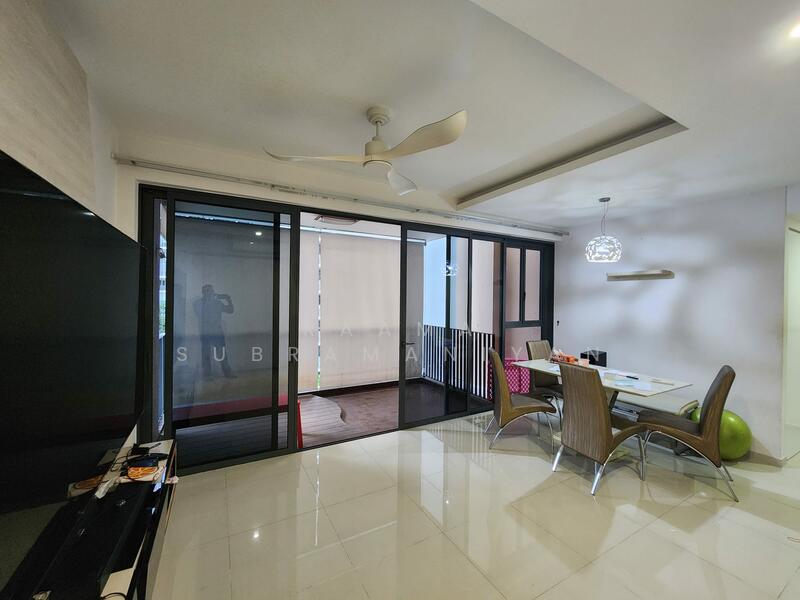 Twin Fountains, 11 Woodlands Avenue 6, 3 Bedrooms, 1,055 sqft, Executive Condominium For Sale, by Raama Subramaniyan, 60145981 - Dining Room - PropertyGuru.com.sg