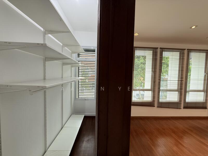 Serangoon Garden Estate, Corfe Place, 6 Bedrooms, 2,964 sqft, Semi-Detached House For Rent, by Aaron Yeo, 60154829 - Study - PropertyGuru.com.sg