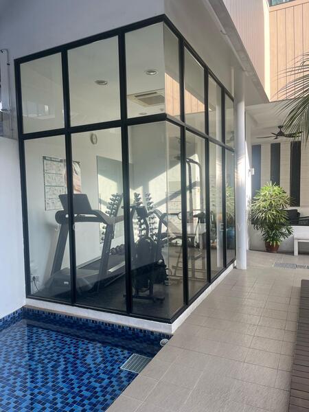 Saint Patrick's Loft, 41 Saint Patrick's Road, 3 Bedrooms, 1,227 sqft, Apartment For Sale, by Joanne Liew, 60192088 - Gym - PropertyGuru.com.sg