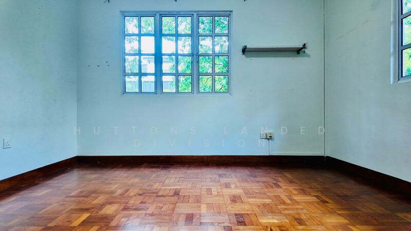 A Rare Gem: Elevated Bungalow Facing Expansive Park Vista, Ulu Pandan/Dunearn/Clementi, 6 Bedrooms, 3,800 sqft, Detached House For Sale, by WIL NG B Y, 60203743 - Bedroom - PropertyGuru.com.sg