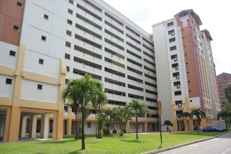 756 Woodlands Avenue 4, 756 Woodlands Avenue 4, 4 Bedrooms, 1,313 sqft, HDB Flat For Sale, by Lydia Hanim, 60052026 - PropertyGuru.com.sg