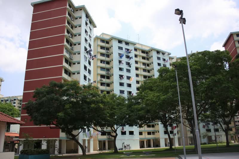 5 Bedok South Avenue 2, 5 Bedok South Avenue 2, 3 Bedrooms, 883 sqft, HDB Flat For Sale, by Stephanie Kuet LY, 60216457 - PropertyGuru.com.sg