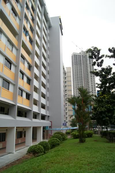 326 Clementi Avenue 5, 326 Clementi Avenue 5, Room Rental, 200 sqft, HDB Flat For Rent, by Nandini Ng (Regina), 60080767 - PropertyGuru.com.sg